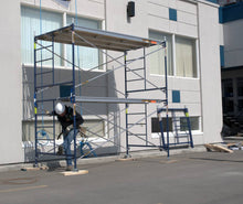 Load image into Gallery viewer, Aluminium Platform 10' x 19" W